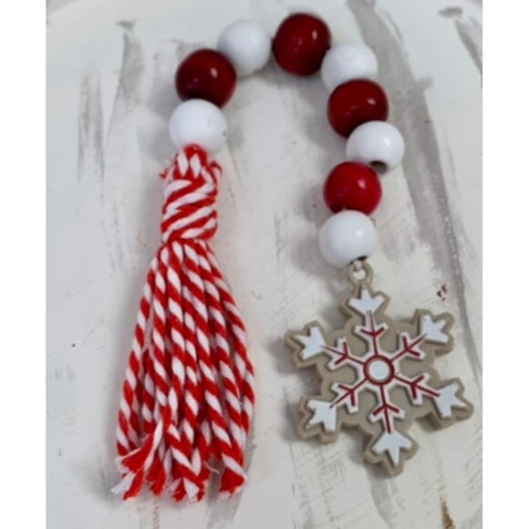 Christmas Bead Garland, Red & White Beads, Snowflake & Tassel Tiered Tray Decor - Picture 1 of 5